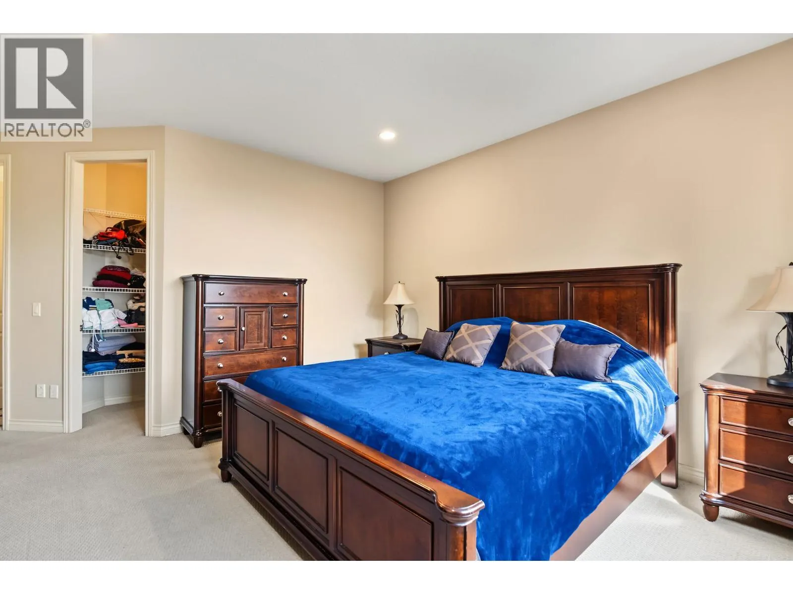 2405 Cobblestone Road
