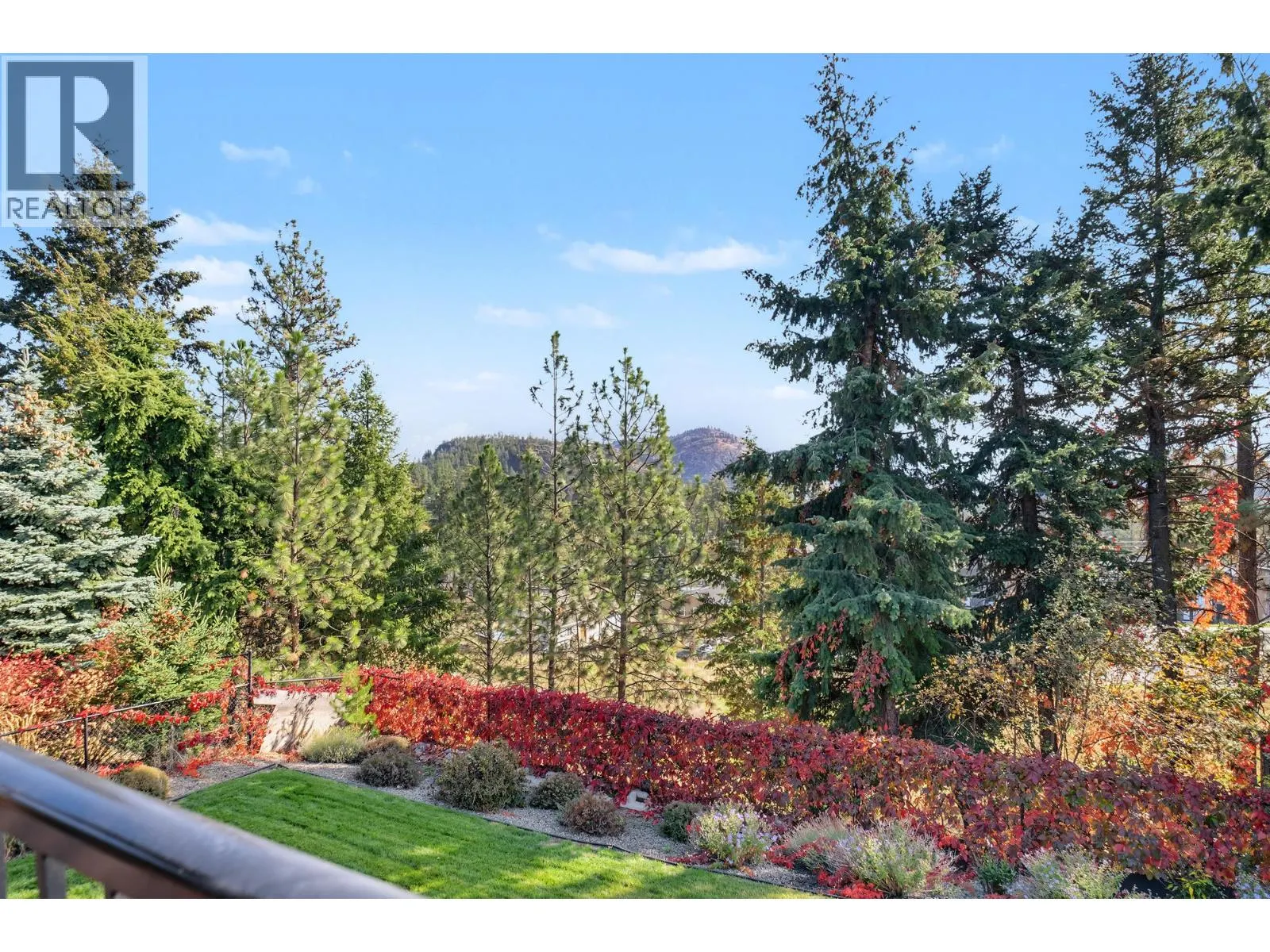 2405 Cobblestone Road