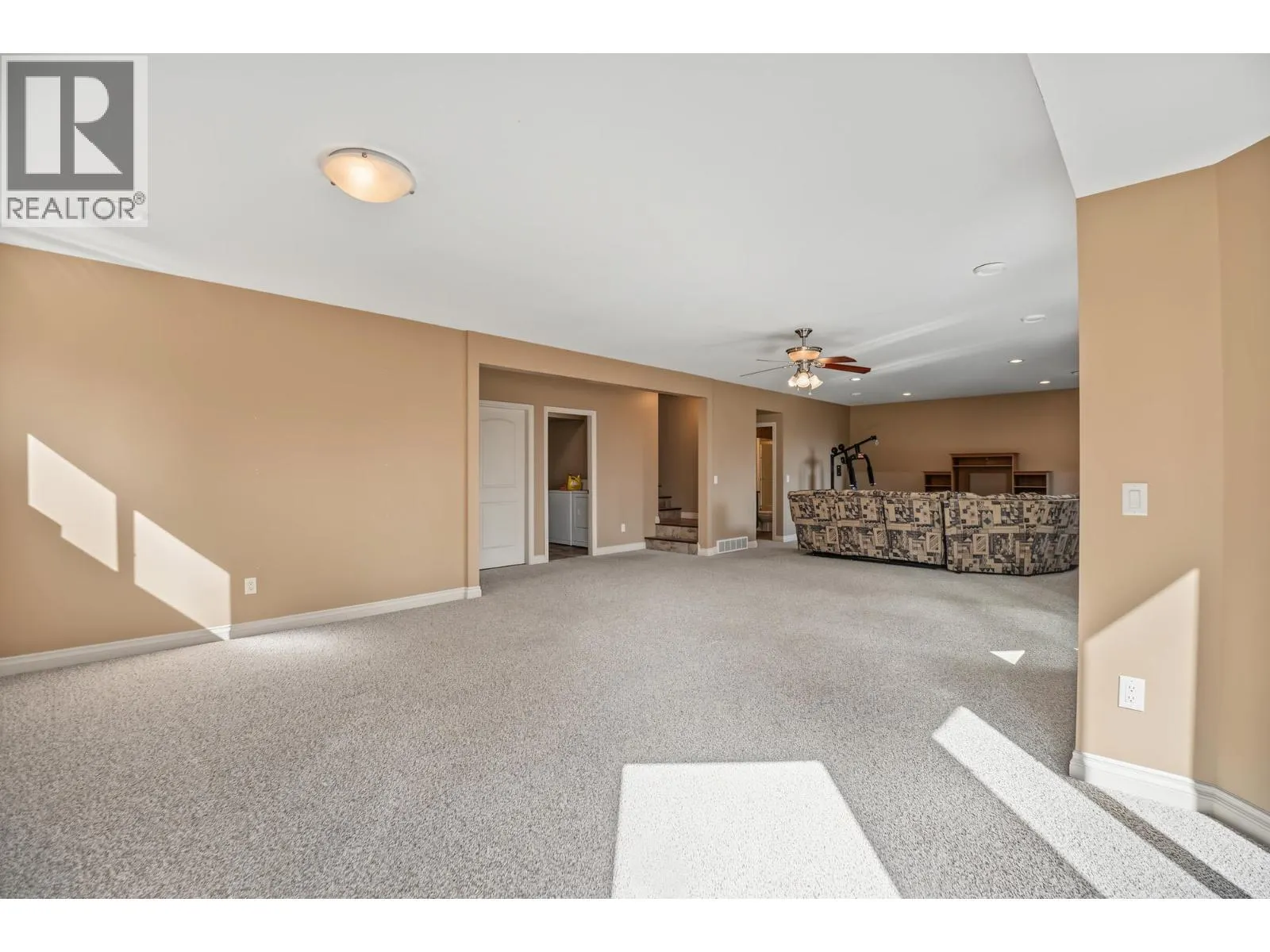2405 Cobblestone Road