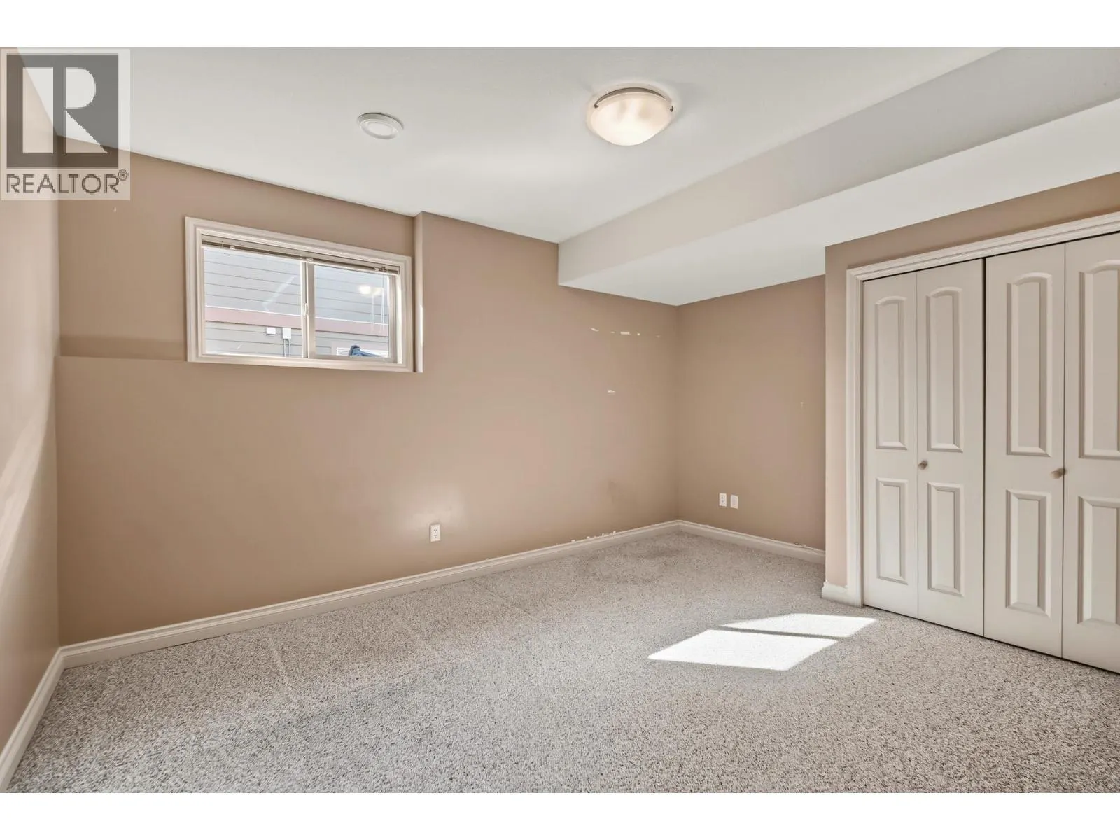 2405 Cobblestone Road