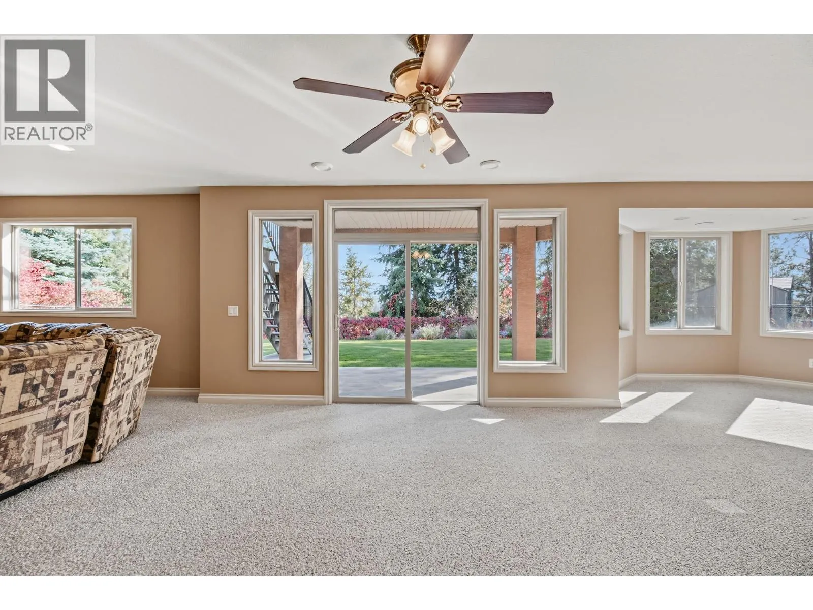 2405 Cobblestone Road
