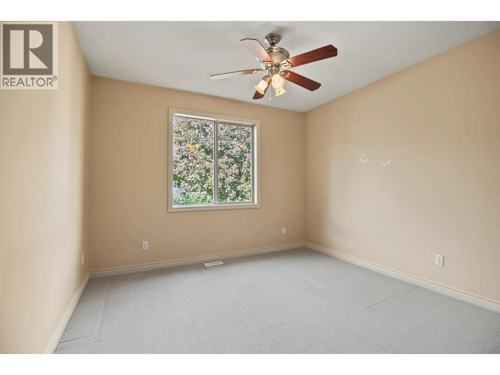 2405 Cobblestone Road