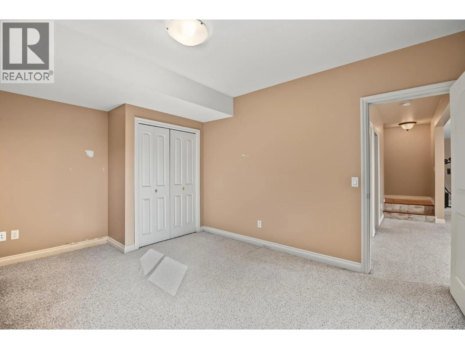 2405 Cobblestone Road