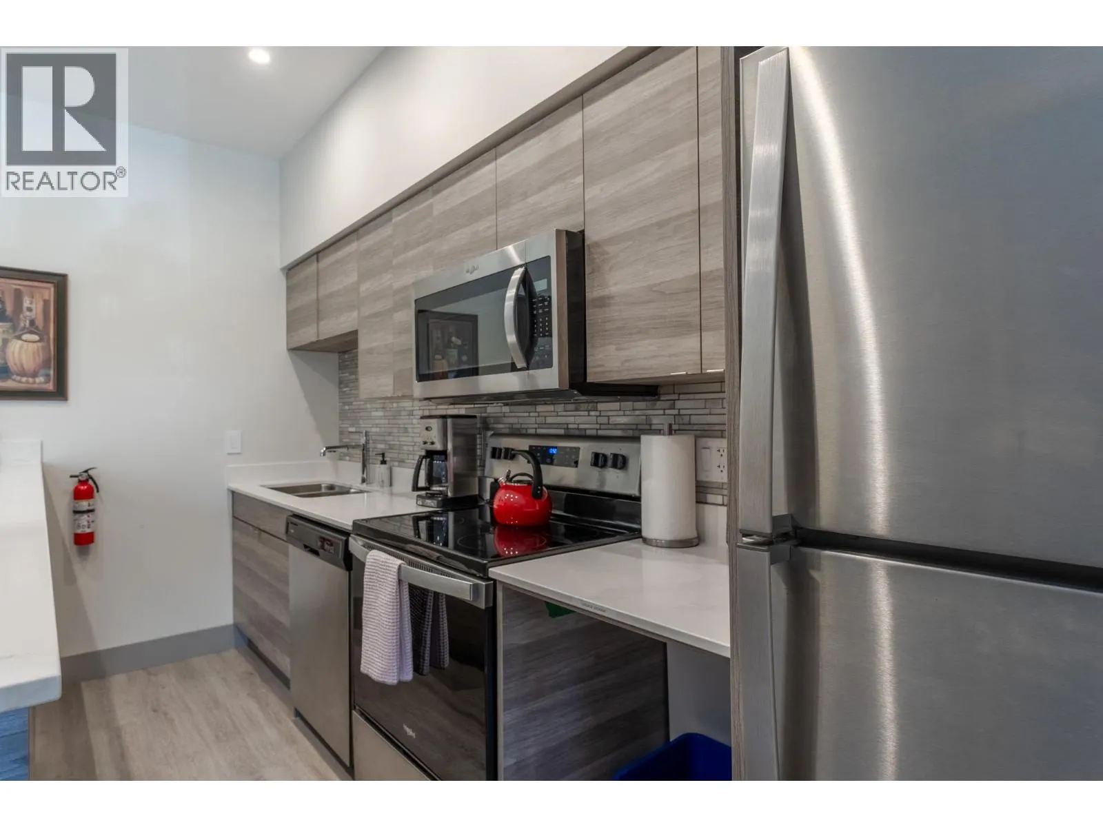 2555 Lakeshore Road Unit# 514