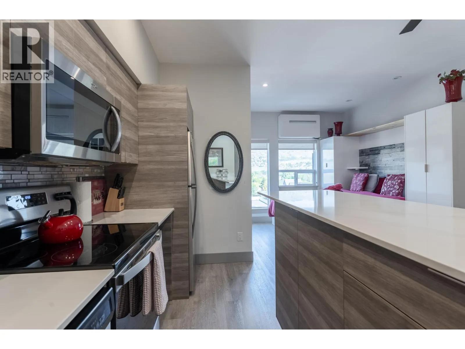 2555 Lakeshore Road Unit# 514