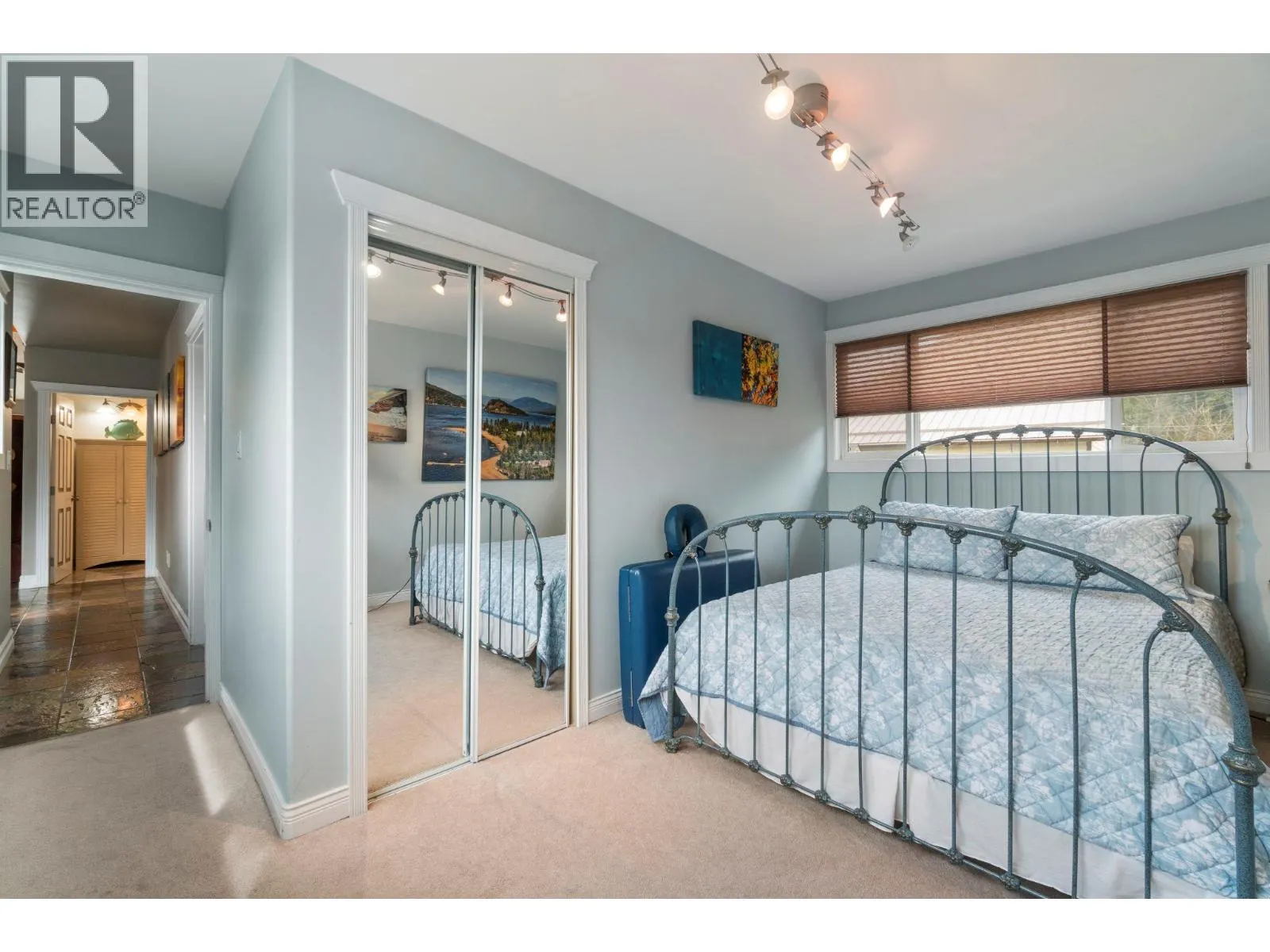 2009 Eagle Bay Road