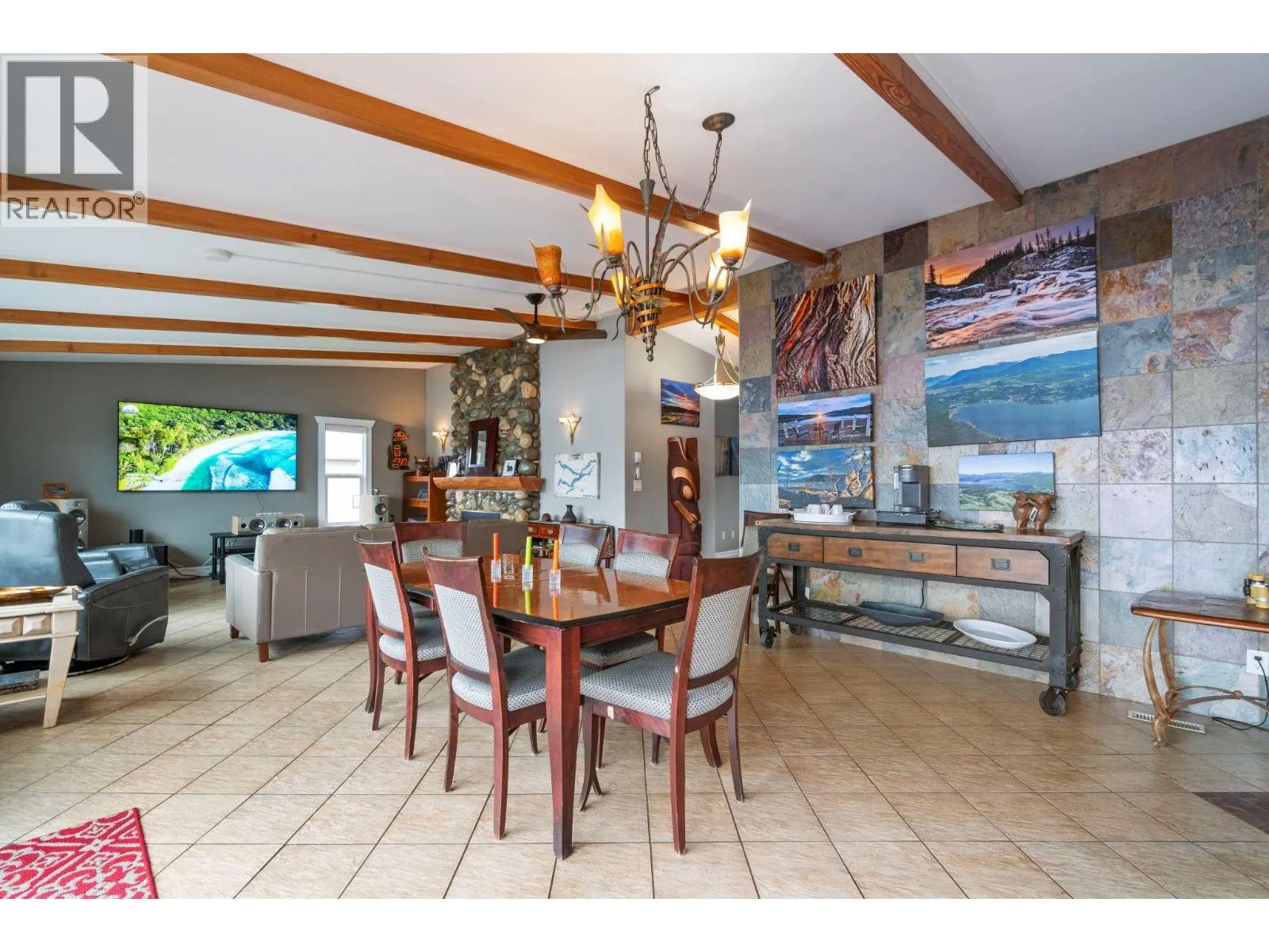 2009 Eagle Bay Road