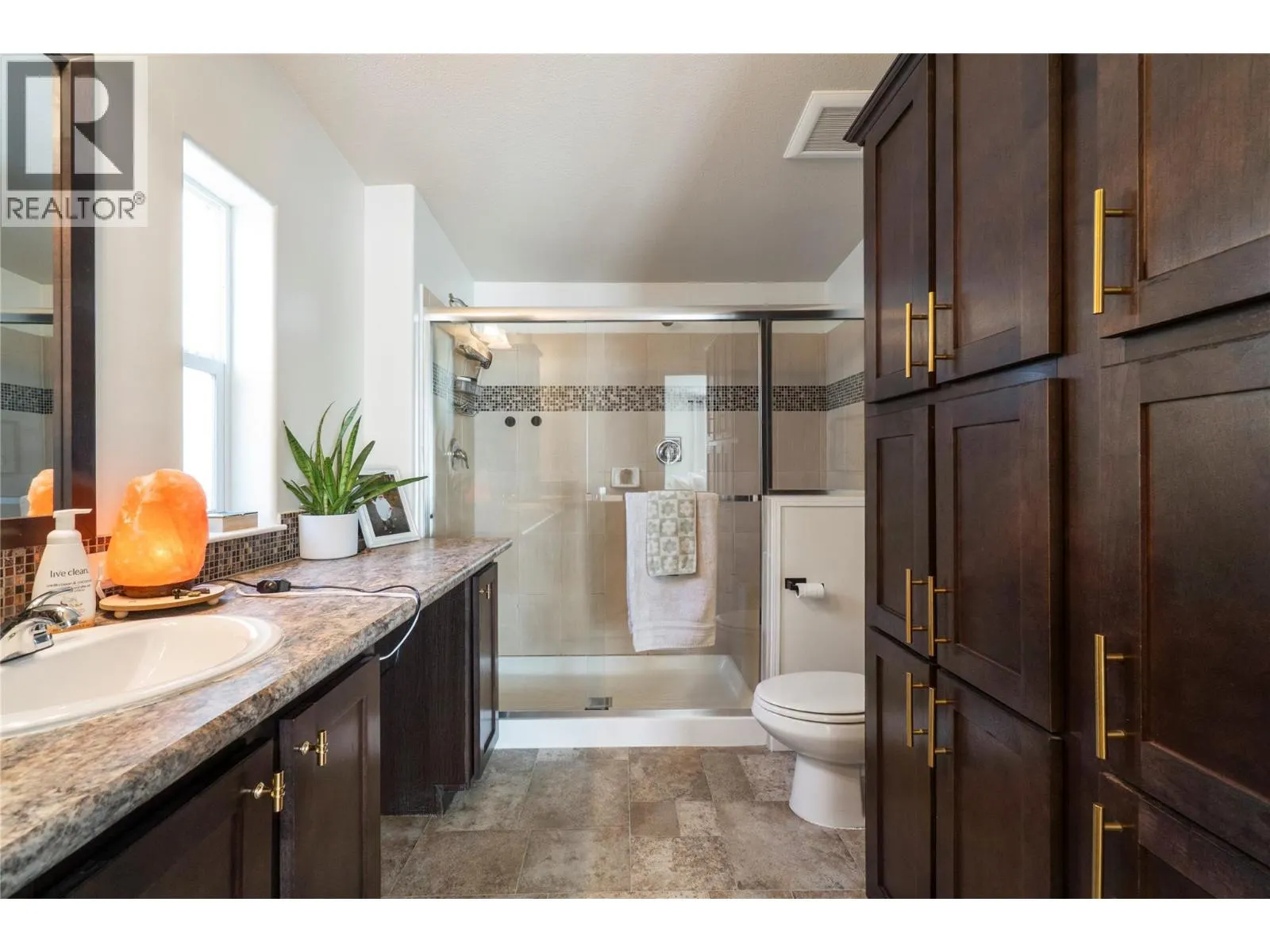 4811 10A Avenue NE Unit# 16