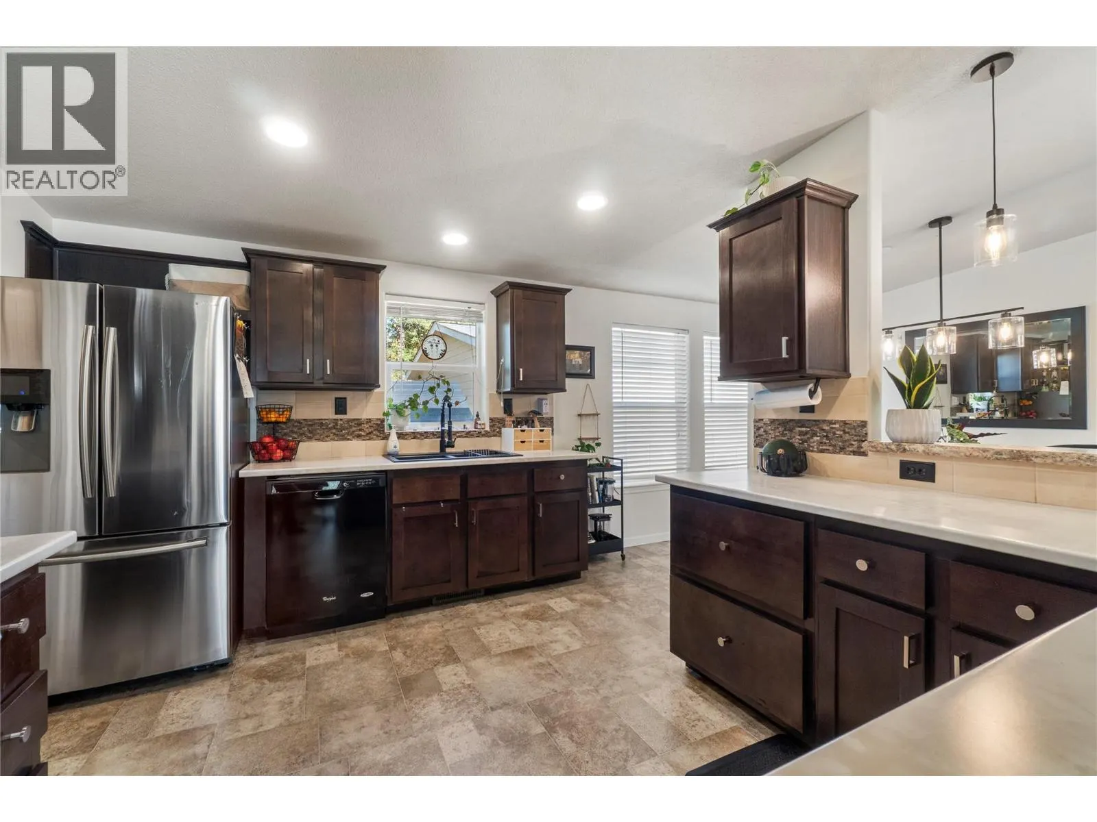 4811 10A Avenue NE Unit# 16