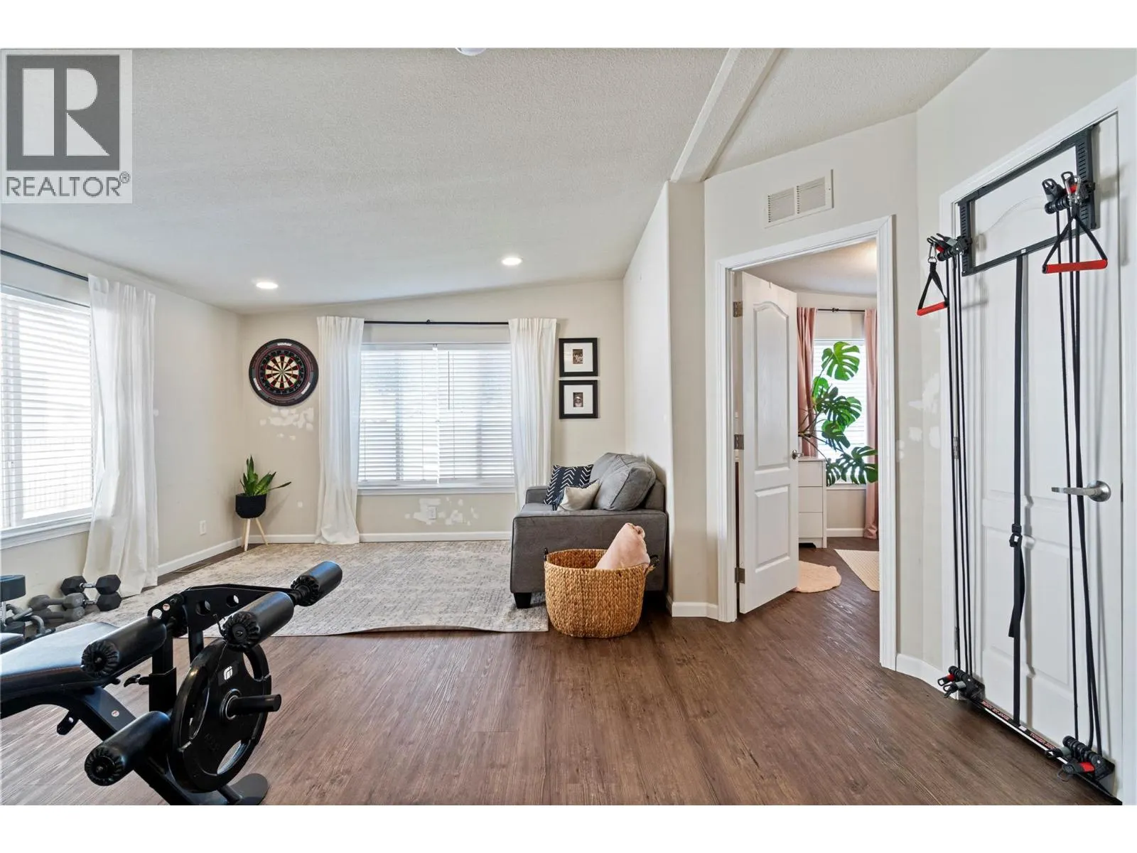 4811 10A Avenue NE Unit# 16