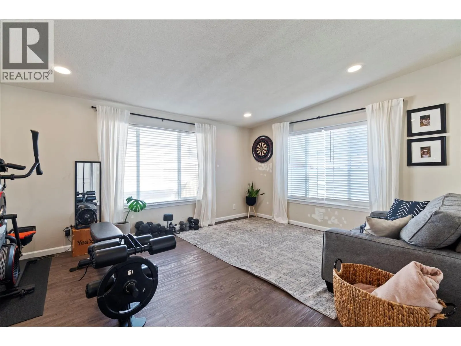 4811 10A Avenue NE Unit# 16
