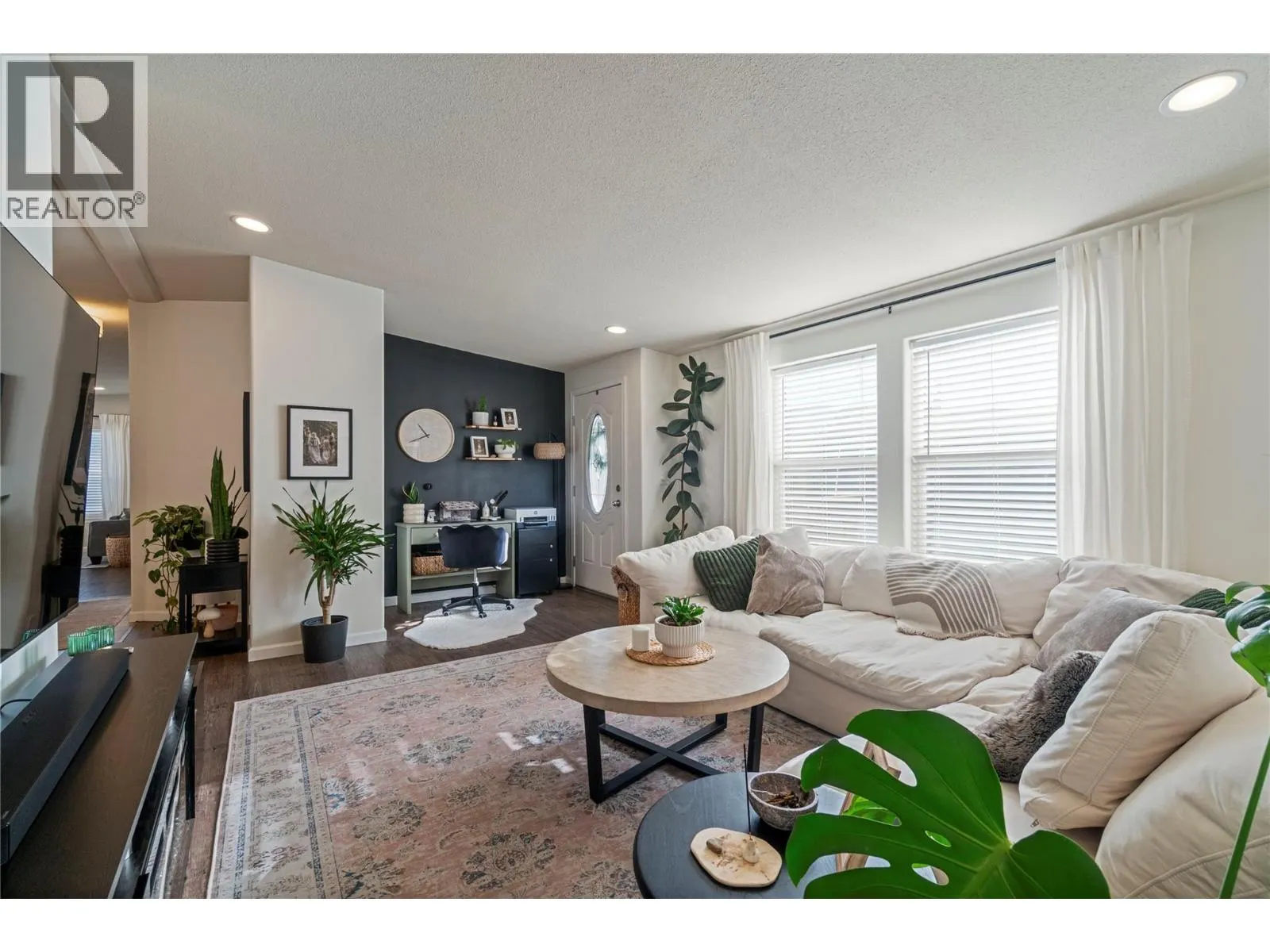 4811 10A Avenue NE Unit# 16