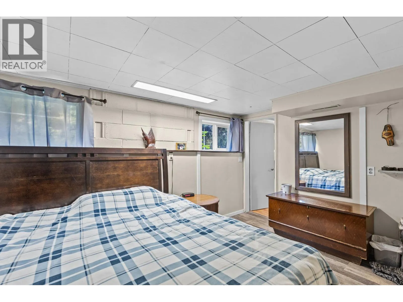 1210 Centennial Crescent