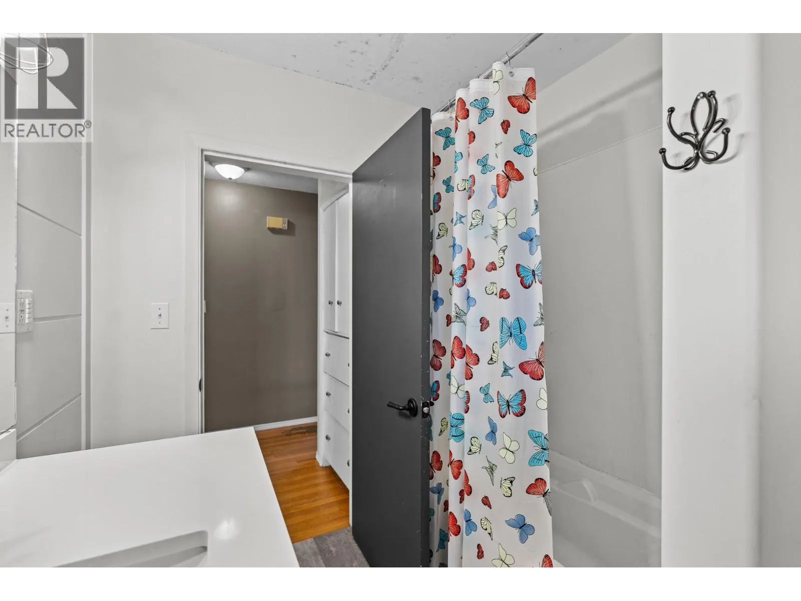 1210 Centennial Crescent