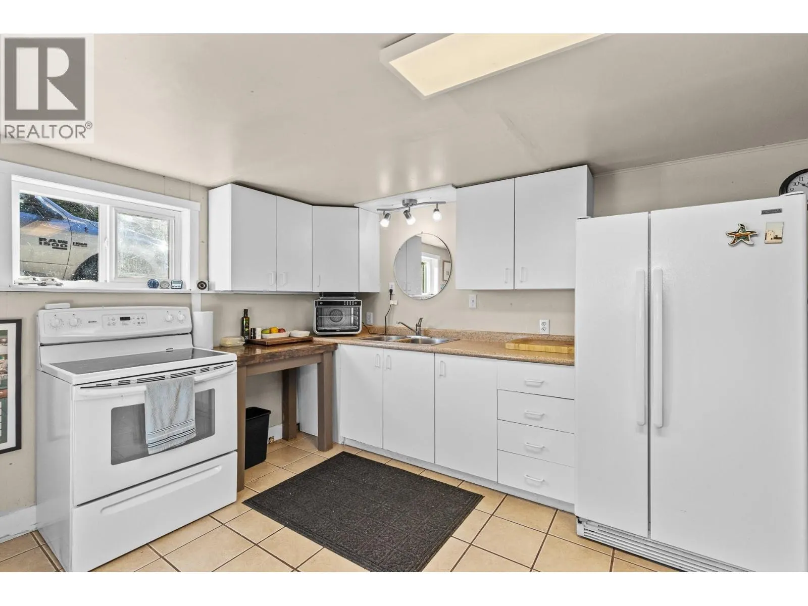 1210 Centennial Crescent