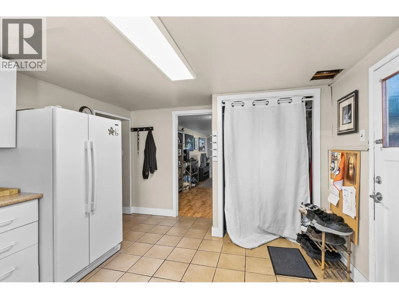 1210 Centennial Crescent