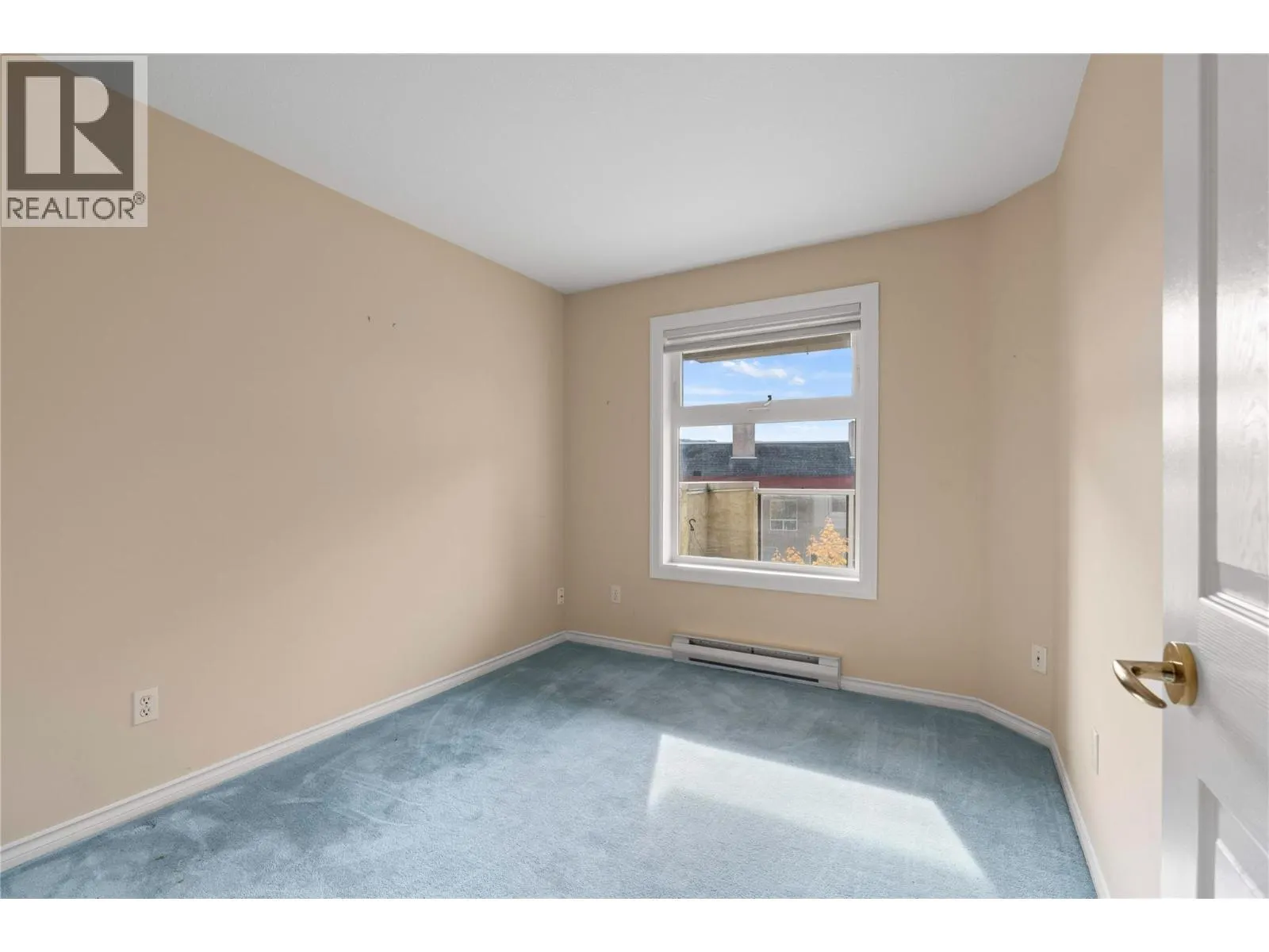 3300 Centennial Drive Unit# 303
