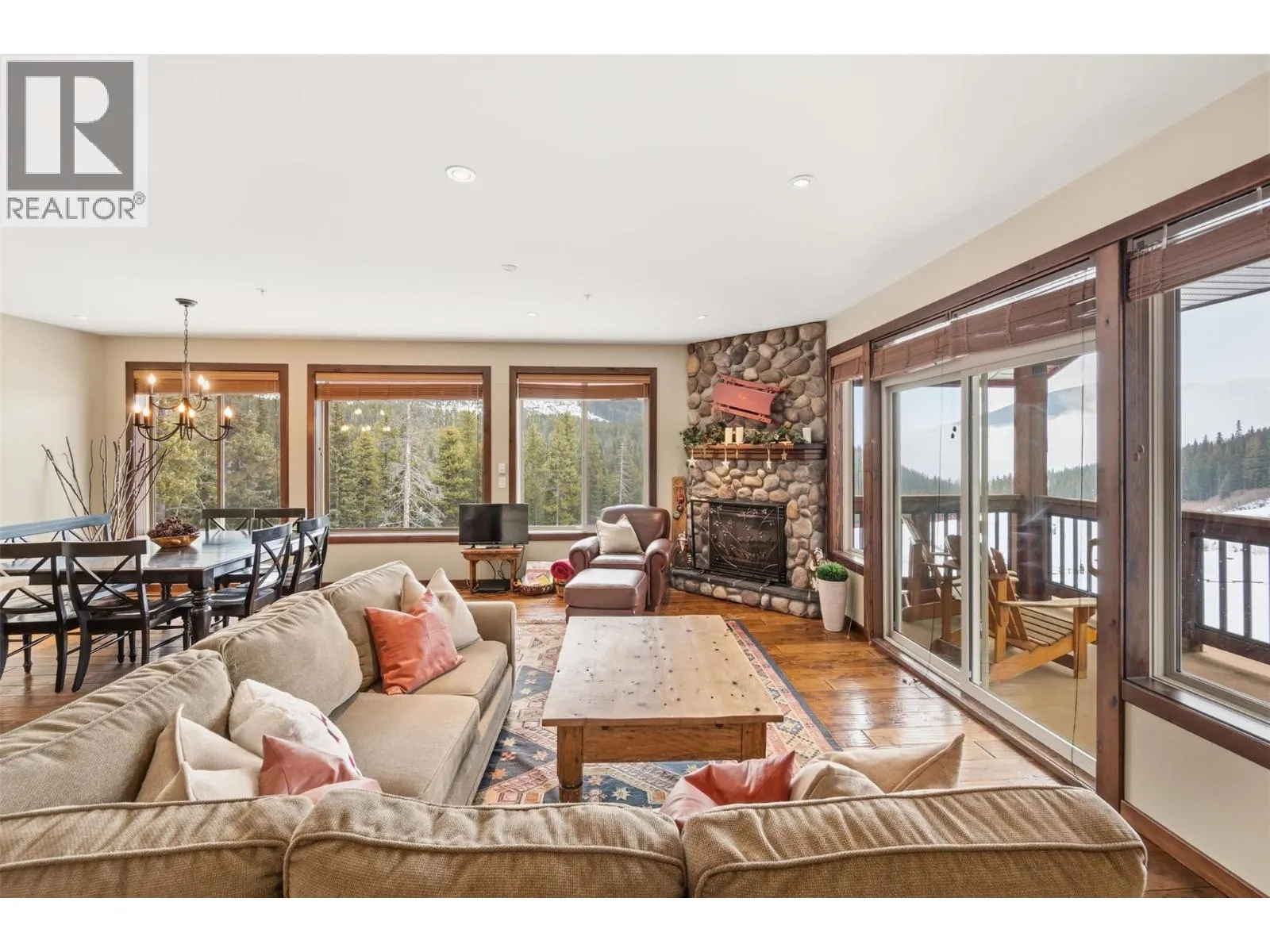 360 STRAYHORSE Road Unit# 31