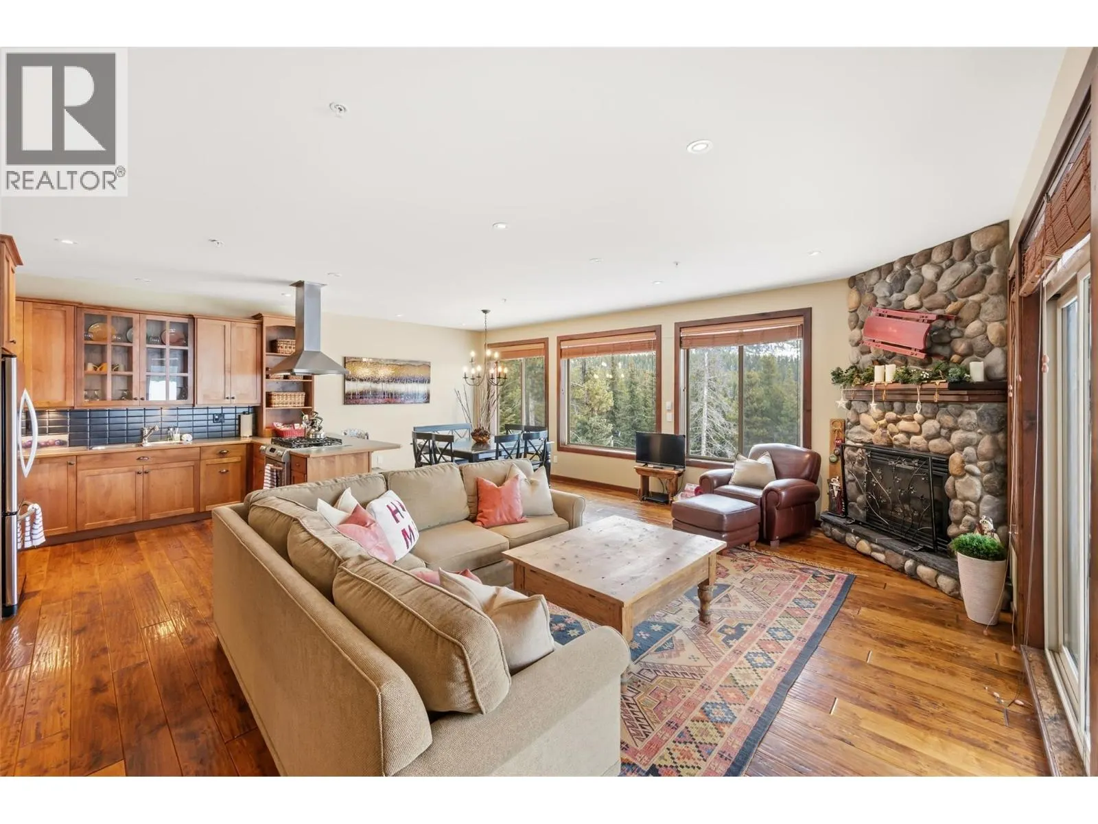 360 STRAYHORSE Road Unit# 31