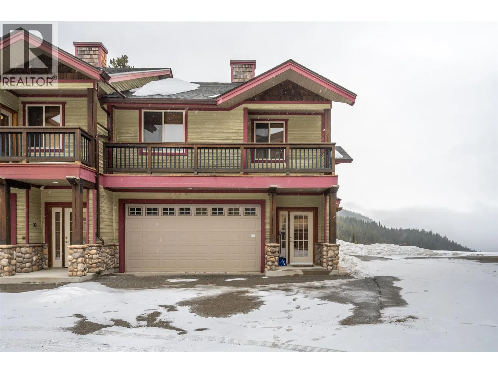 360 STRAYHORSE Road Unit# 31