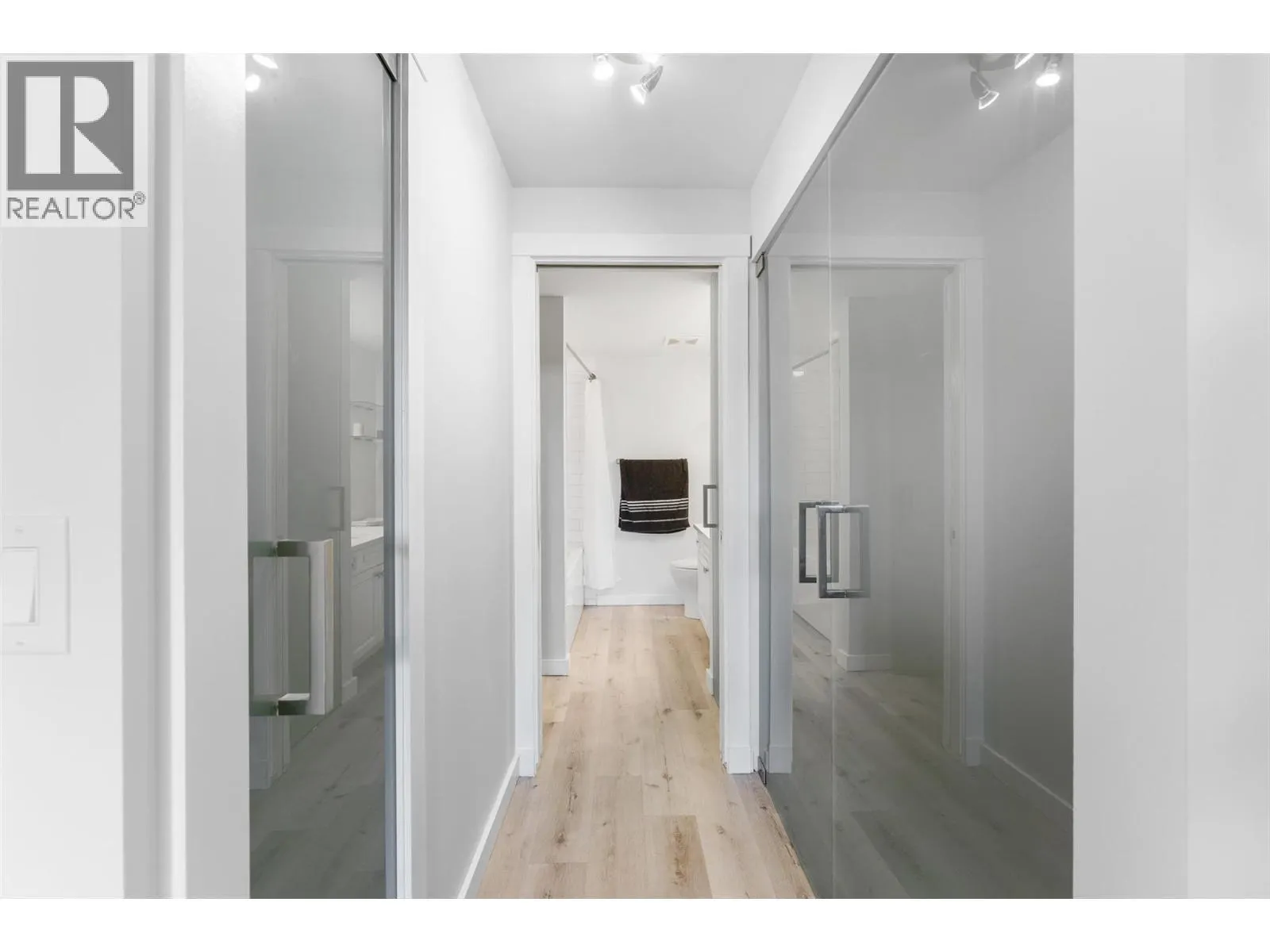 3550 Woodsdale Road Unit# 111