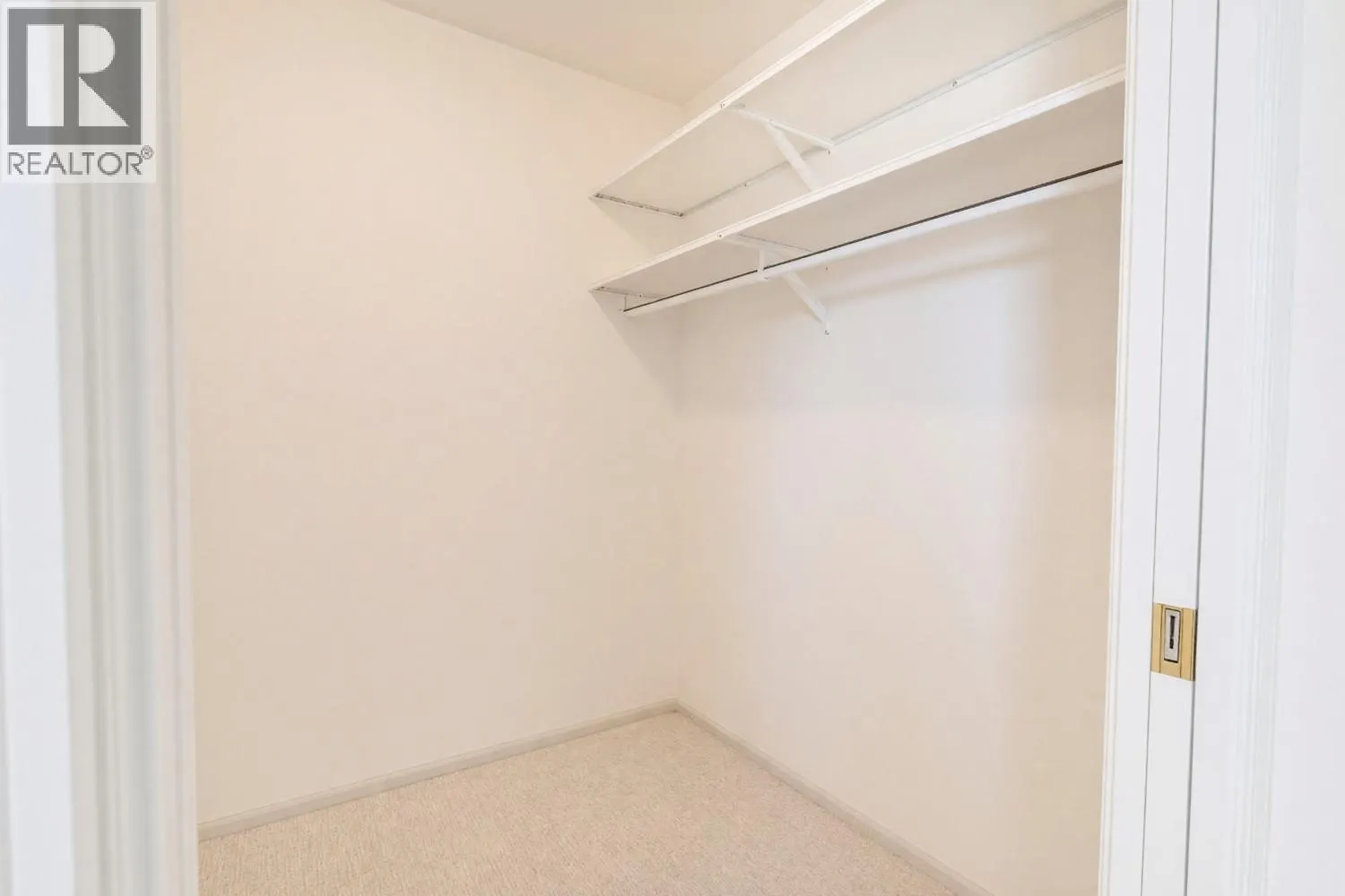 102 Forestbrook Place Unit# 203