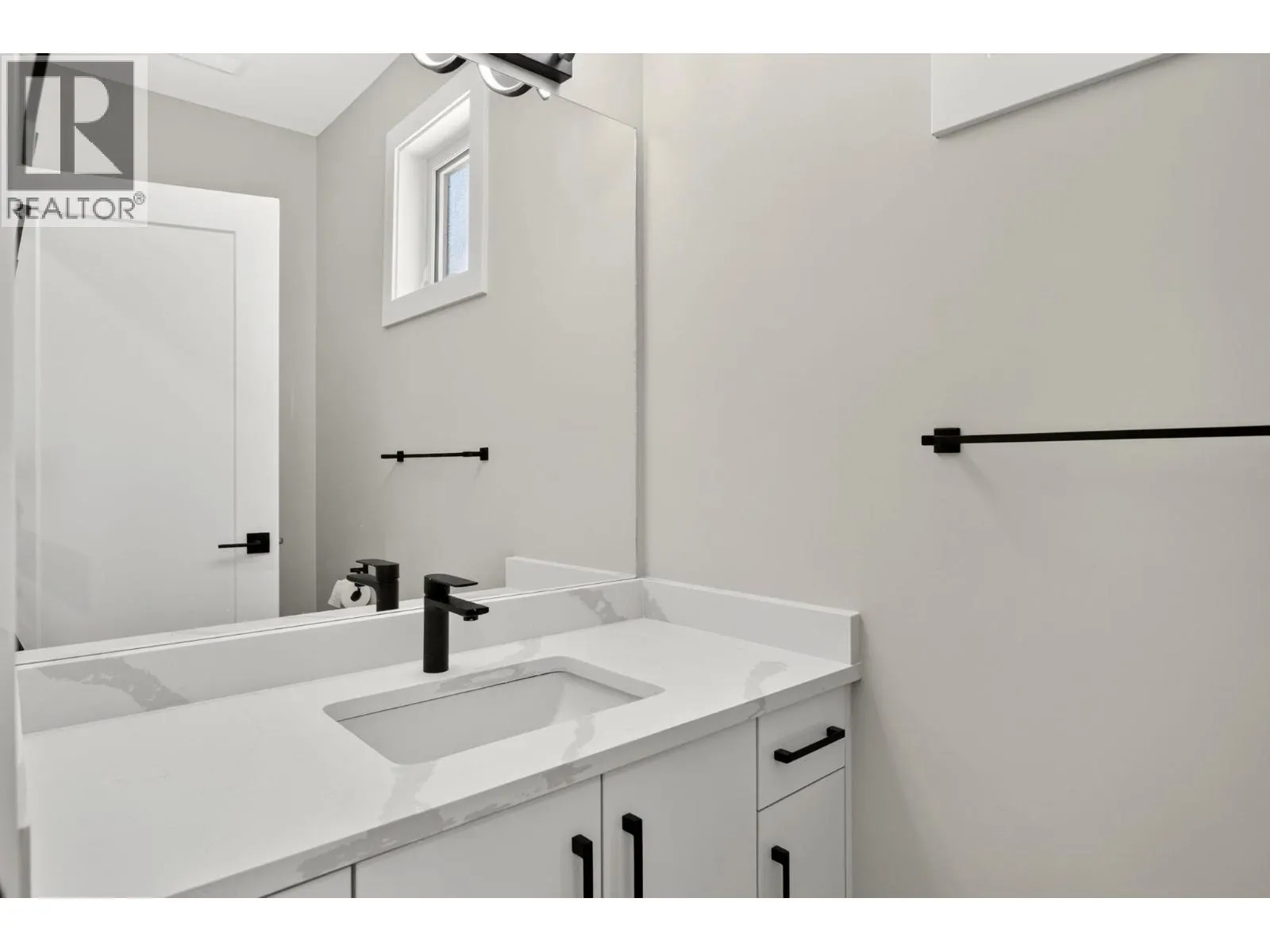 1686 Harbour View Crescent Lot# 874