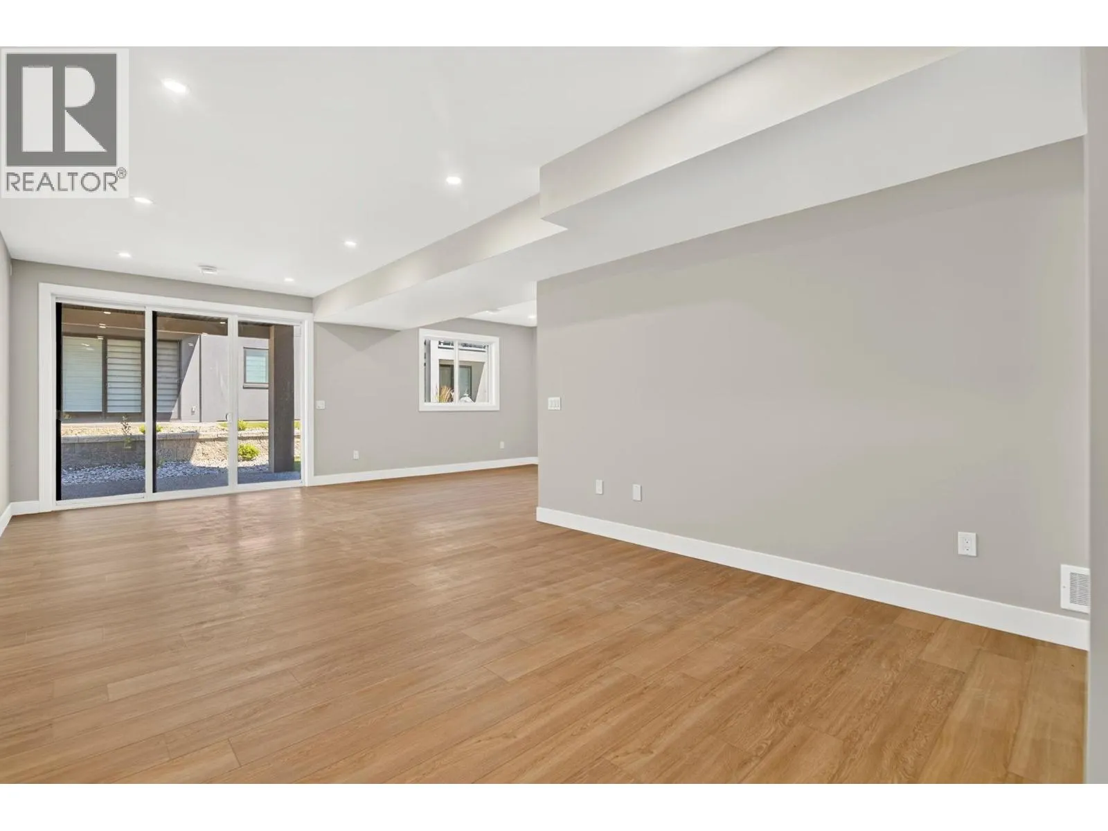 1686 Harbour View Crescent Lot# 874