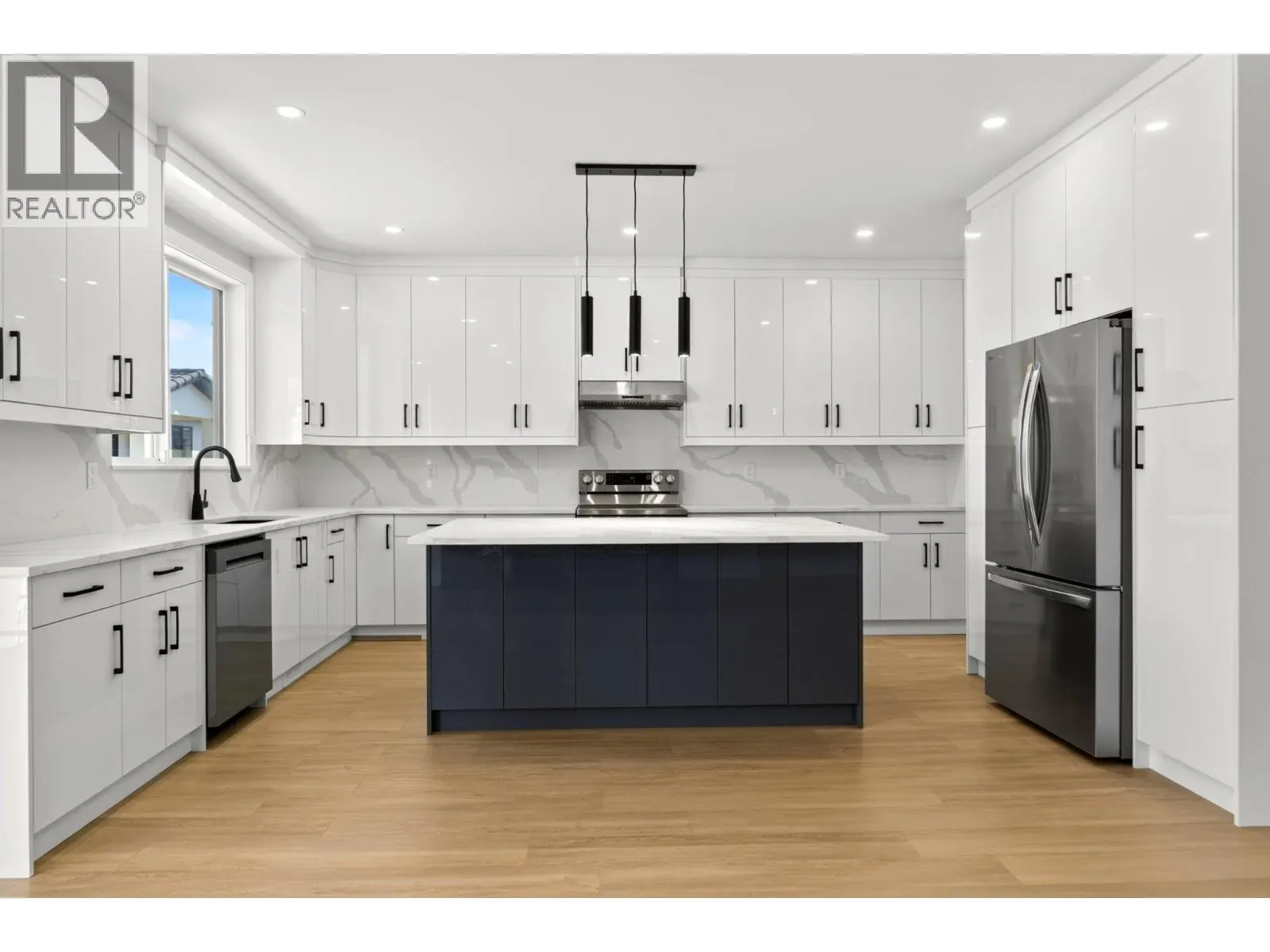 1686 Harbour View Crescent Lot# 874