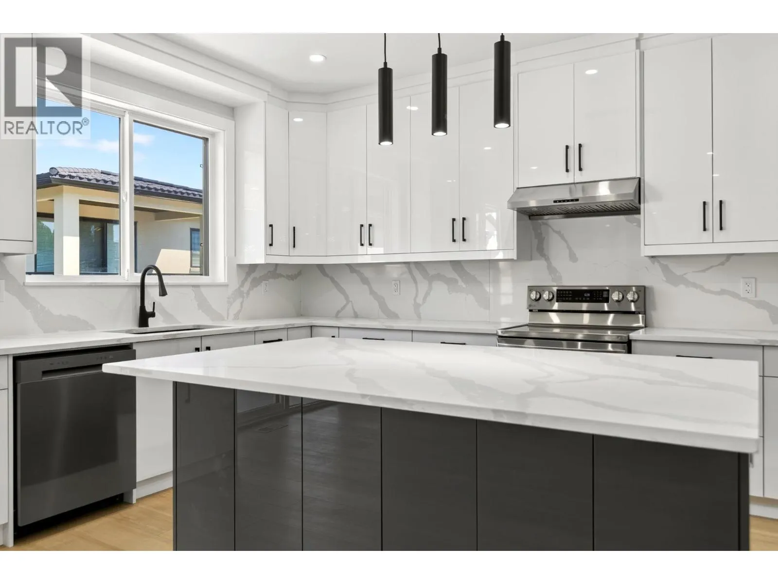 1686 Harbour View Crescent Lot# 874