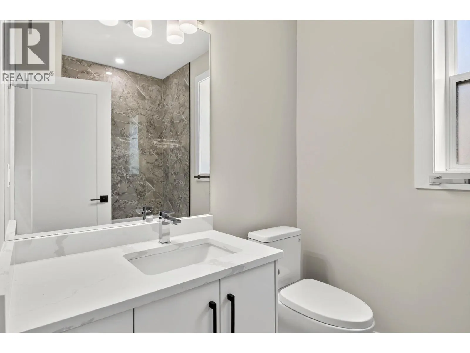 1686 Harbour View Crescent Lot# 874