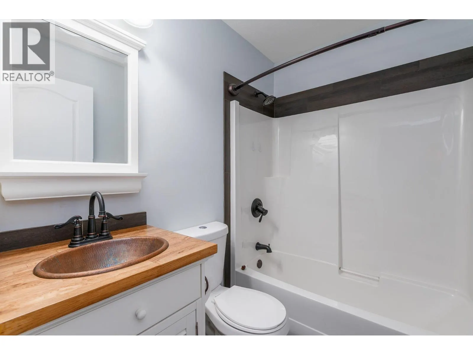 2425 Mount Baldy Drive Unit# 19