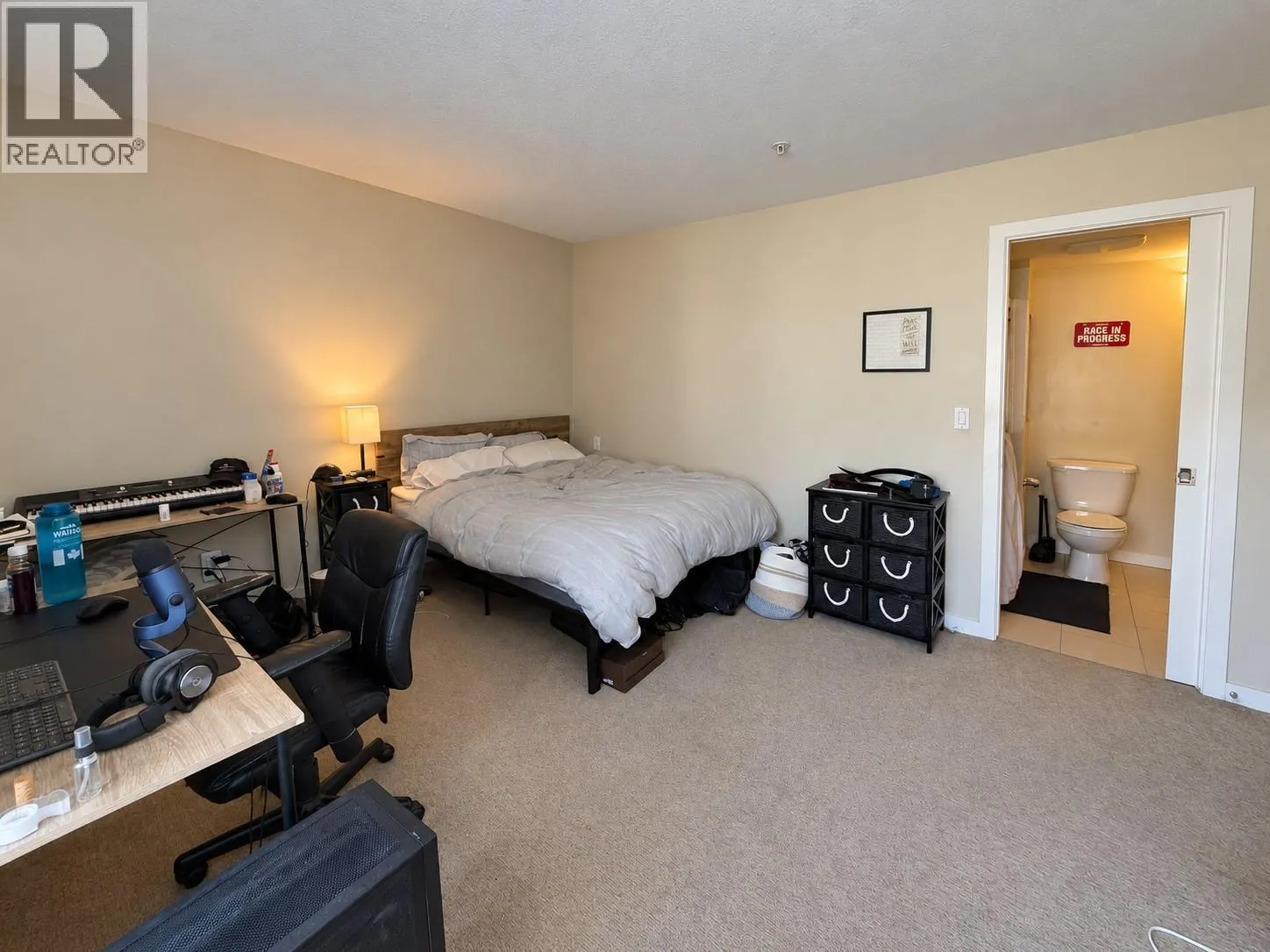 563 Yates Road Unit# 301