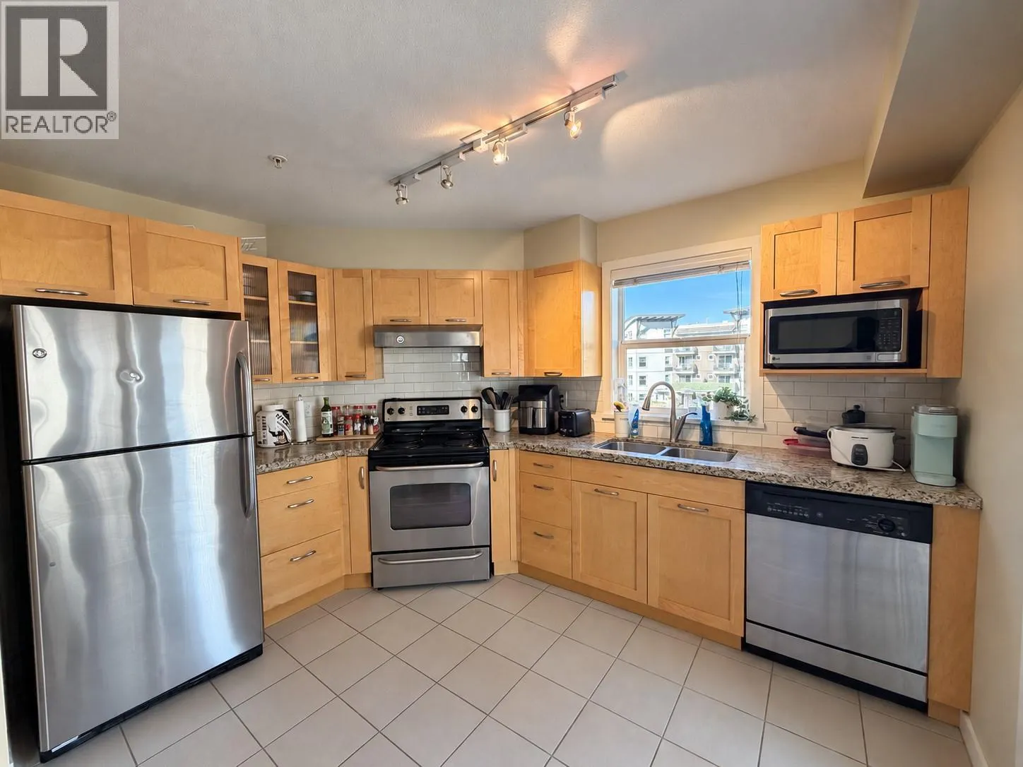 563 Yates Road Unit# 301
