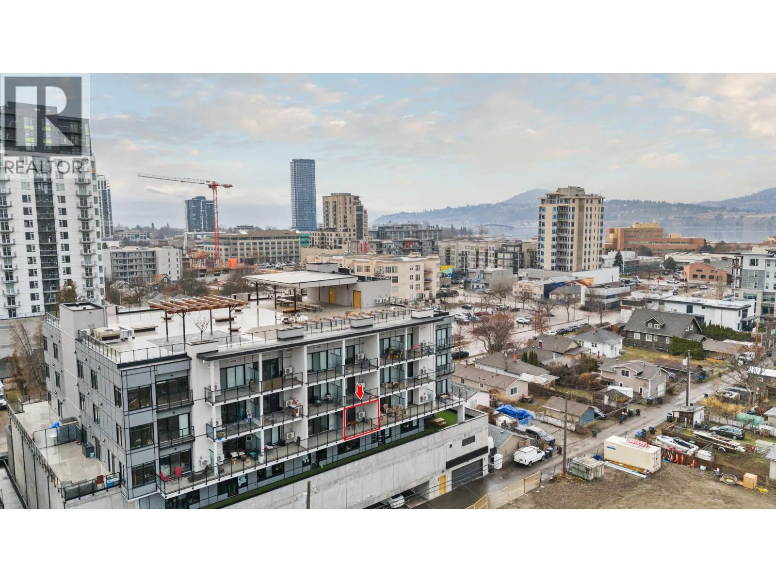 604 Cawston Avenue Unit# 404