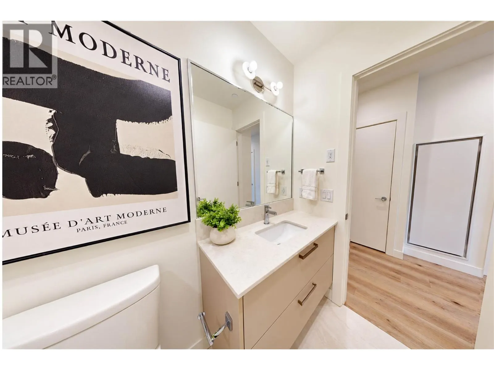 3300 Lakeshore Road Unit# 615