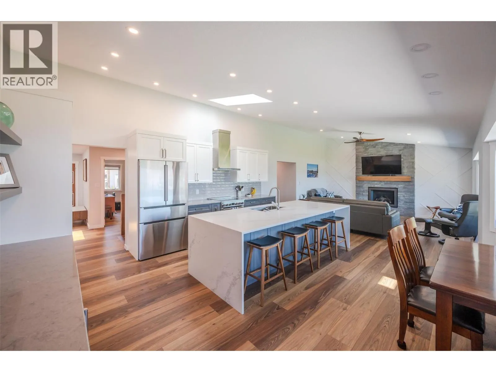 153 Westview Drive
