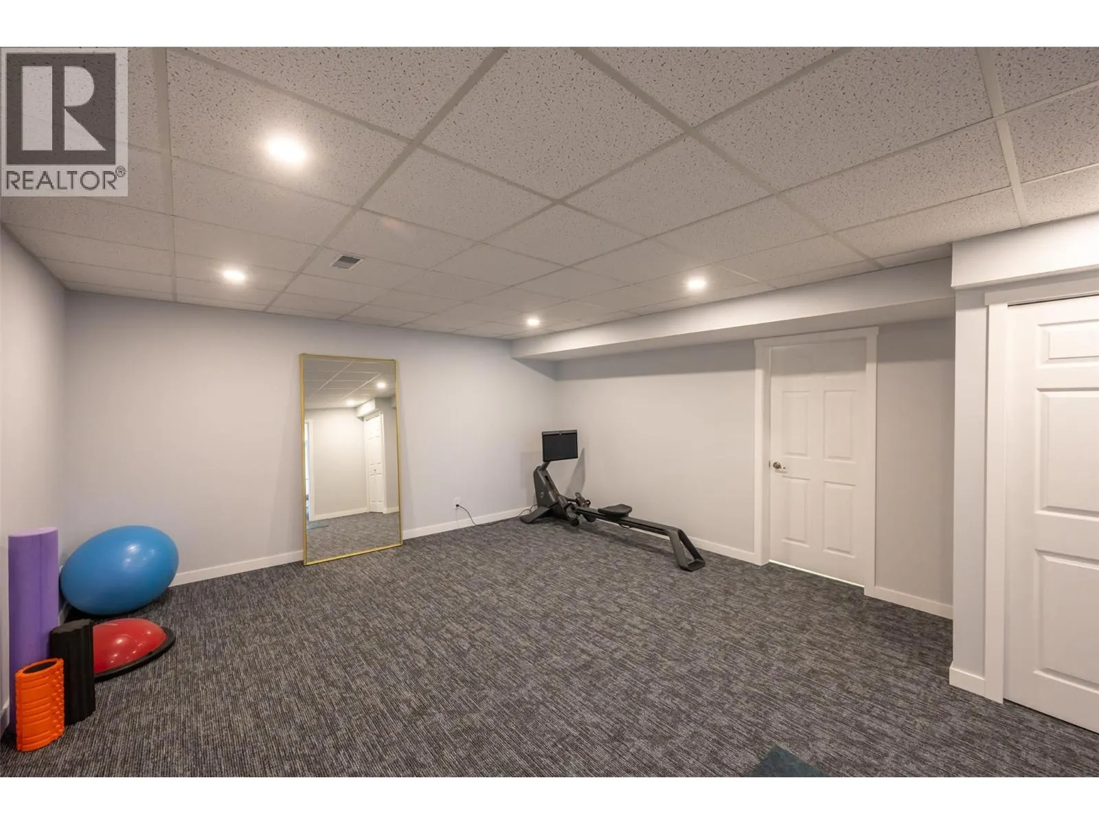 153 Westview Drive