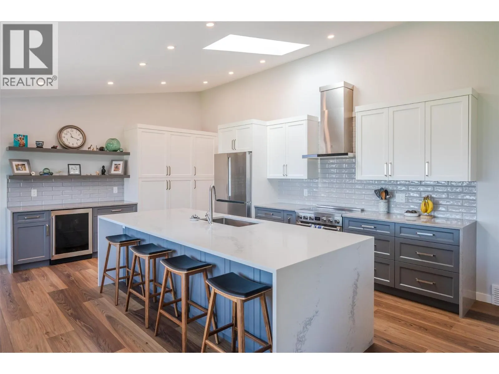 153 Westview Drive