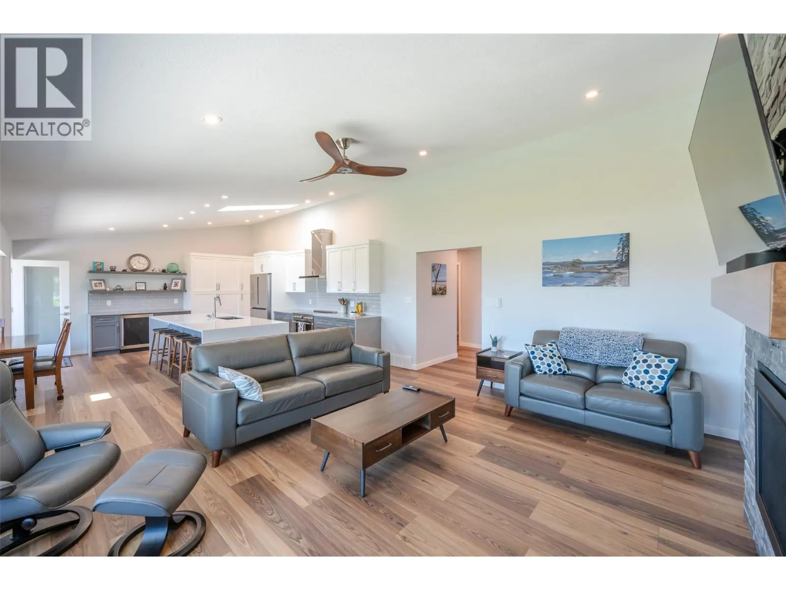 153 Westview Drive