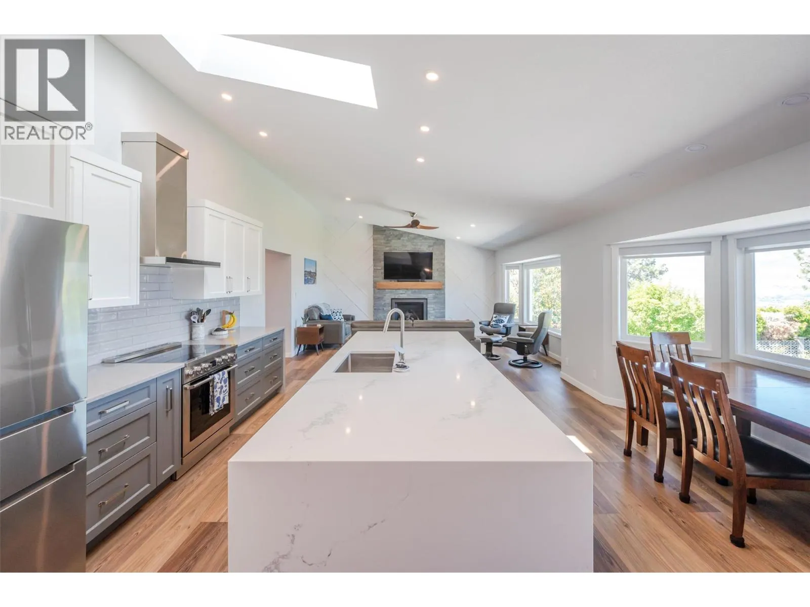 153 Westview Drive