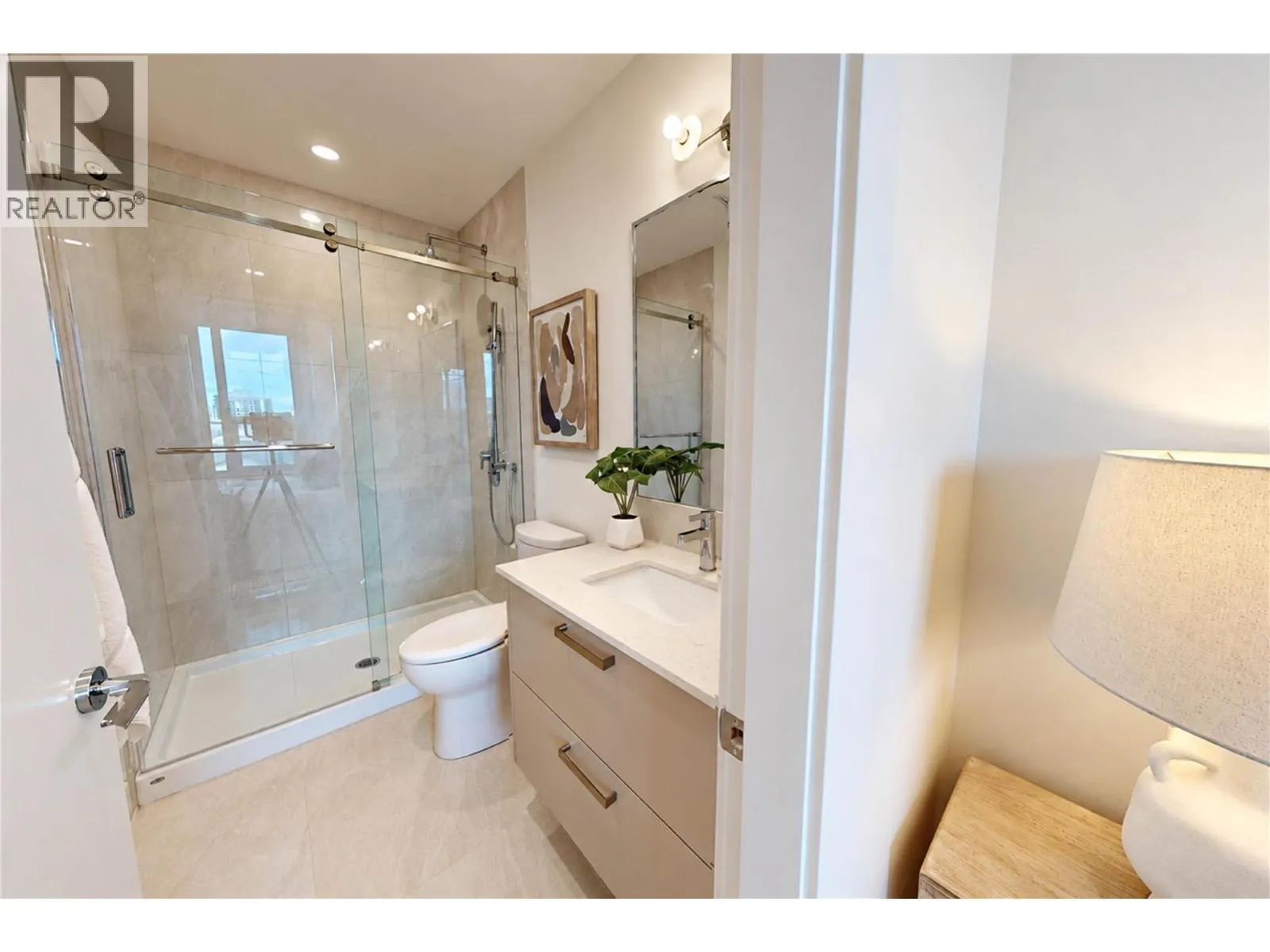 3300 Lakeshore Road Unit# 804