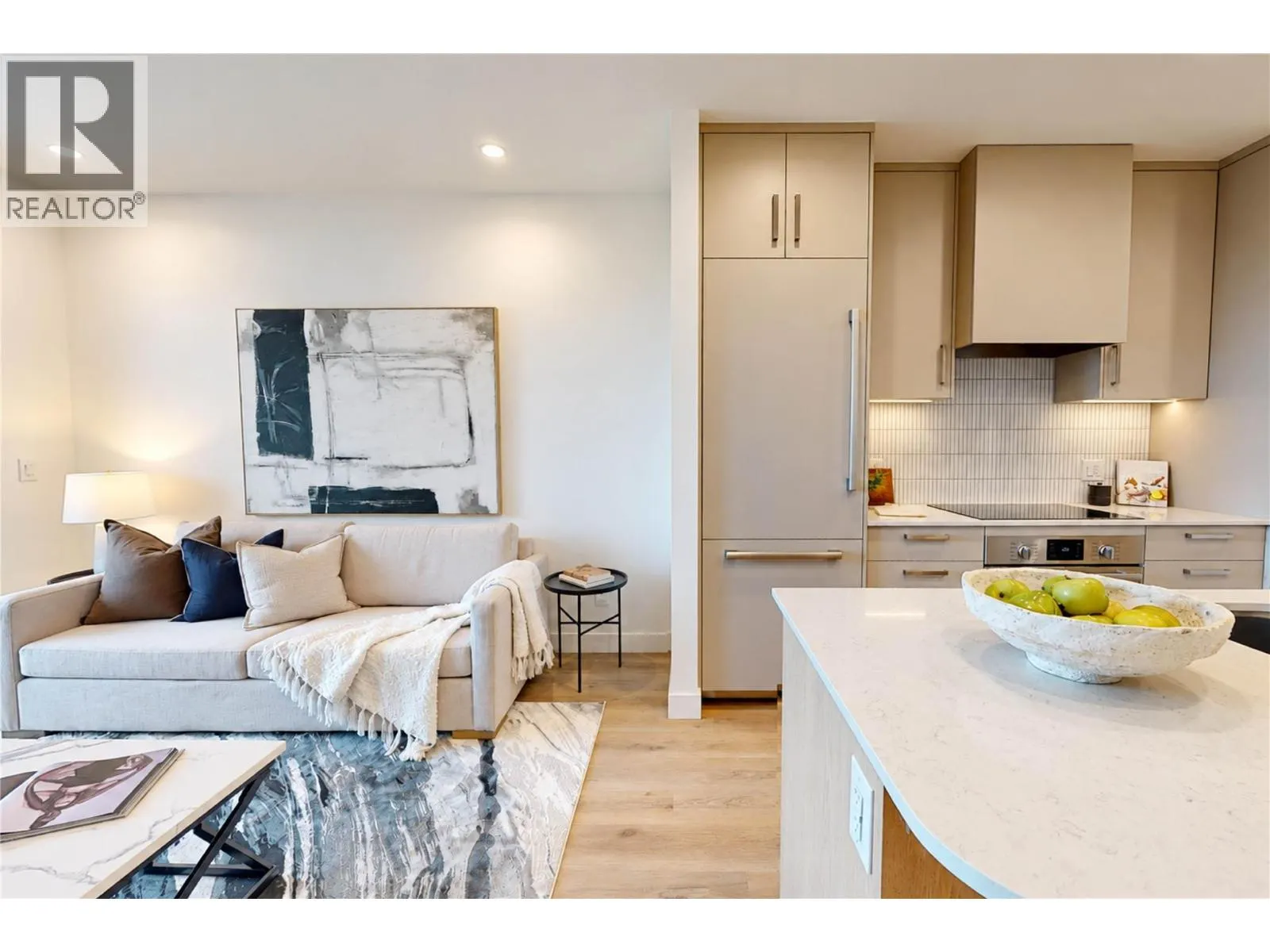 3300 Lakeshore Road Unit# 804
