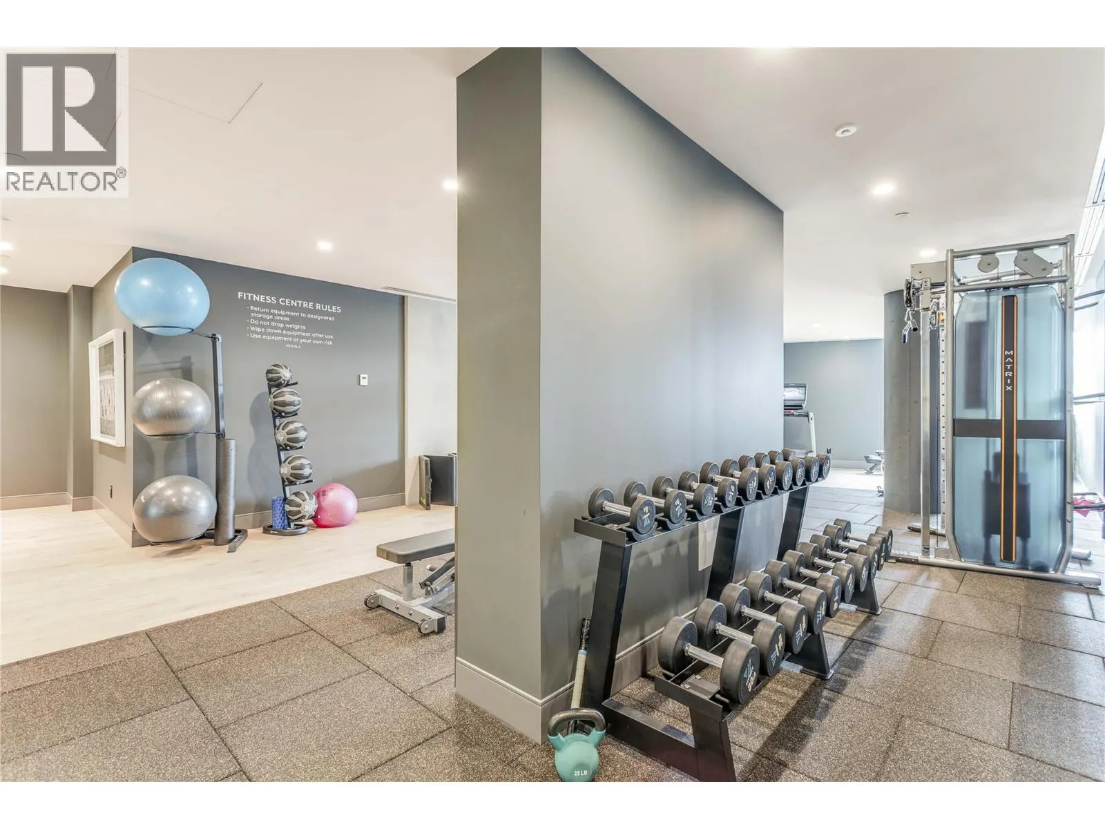 3300 Lakeshore Road Unit# 804
