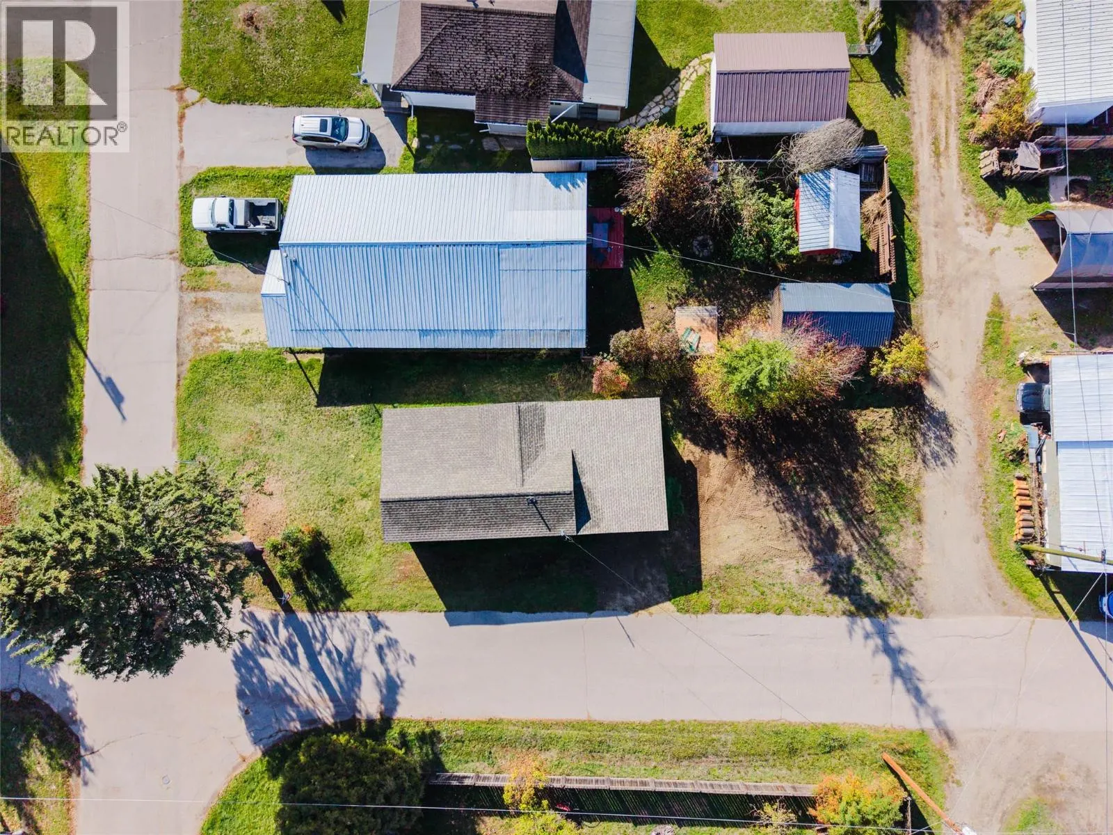 902 Cottonwood Avenue