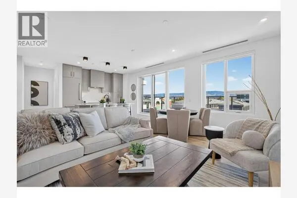 3300 Lakeshore Road Unit# 401