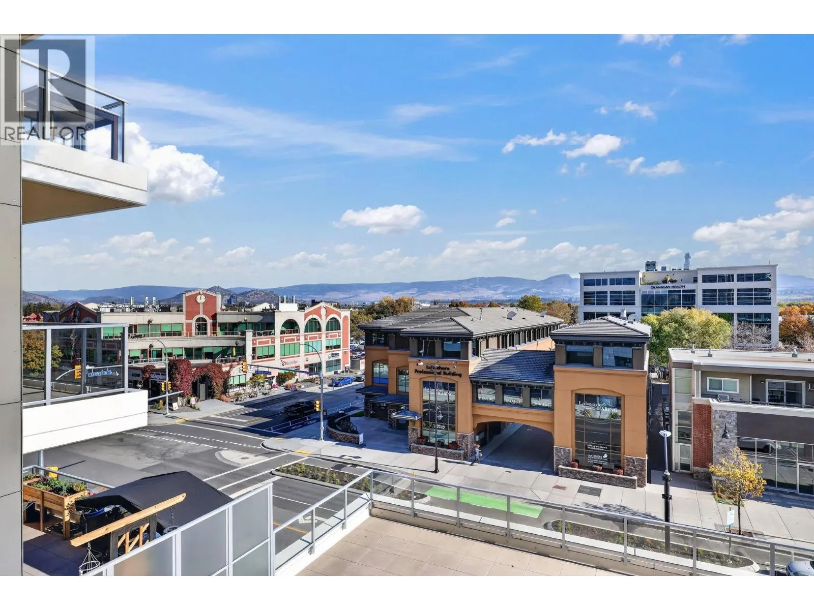 3300 Lakeshore Road Unit# 401