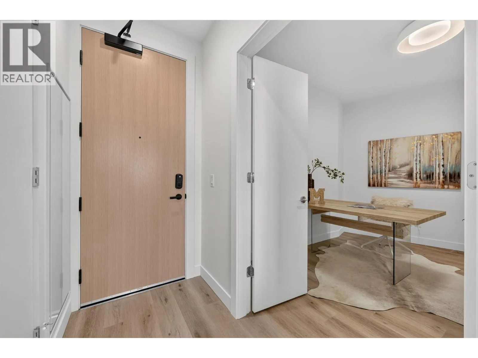 3300 Lakeshore Road Unit# 406
