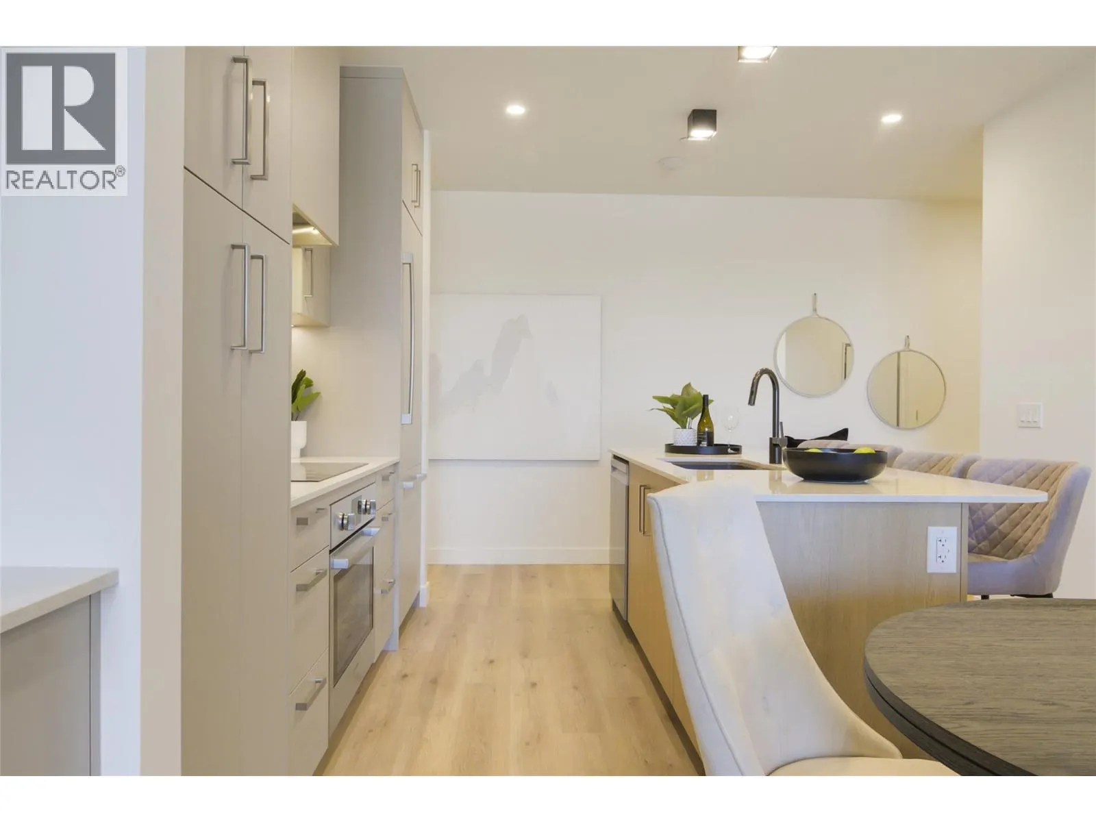 3300 Lakeshore Road Unit# 514