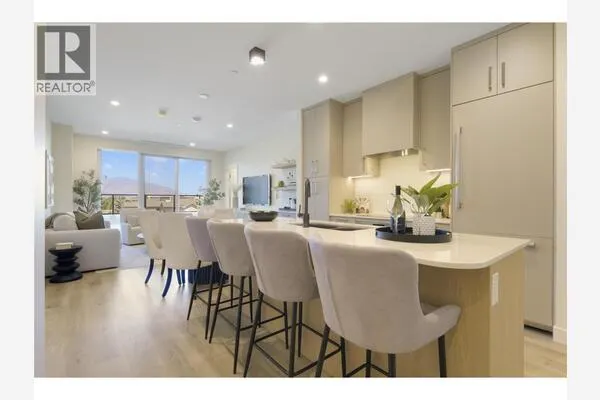 3300 Lakeshore Road Unit# 514